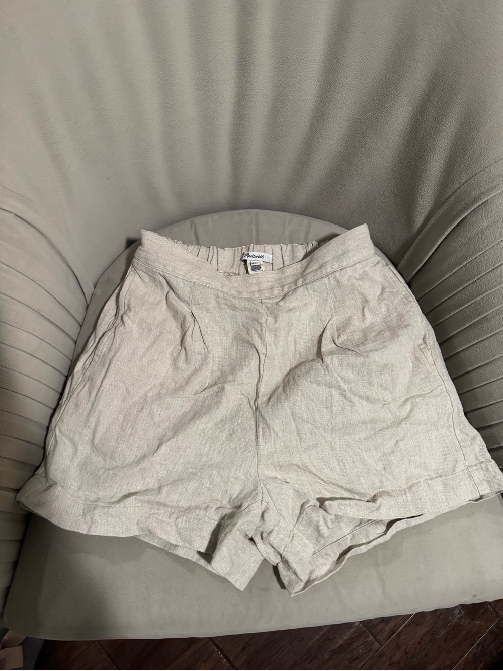 Madewell Linen-Blend Shorts in Light Beige